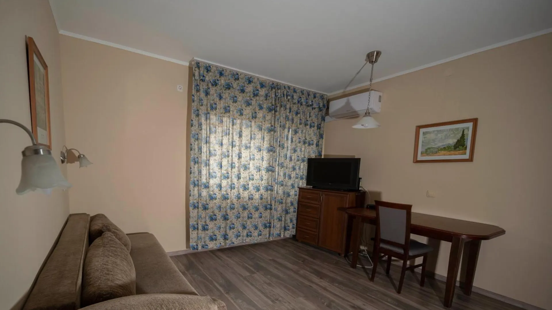Carolina Apartman Budapest 0*,