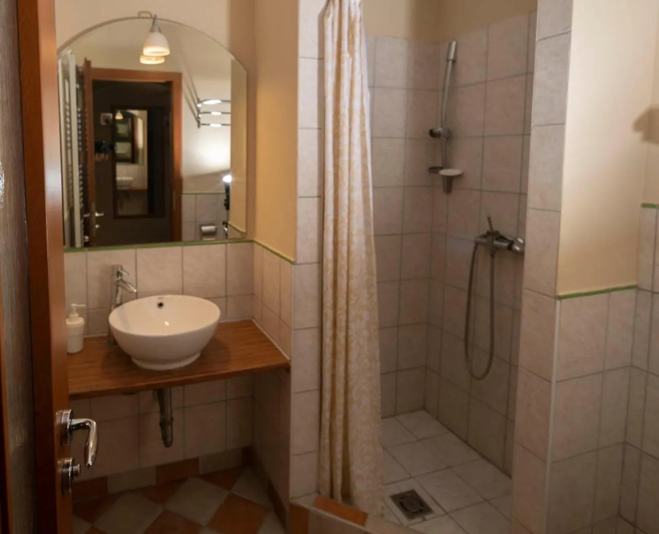 Carolina Apartman Boedapest Appartement